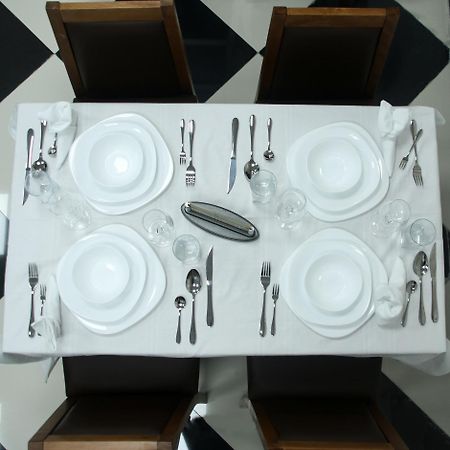 Trajan Hotel Timgad Buitenkant foto
