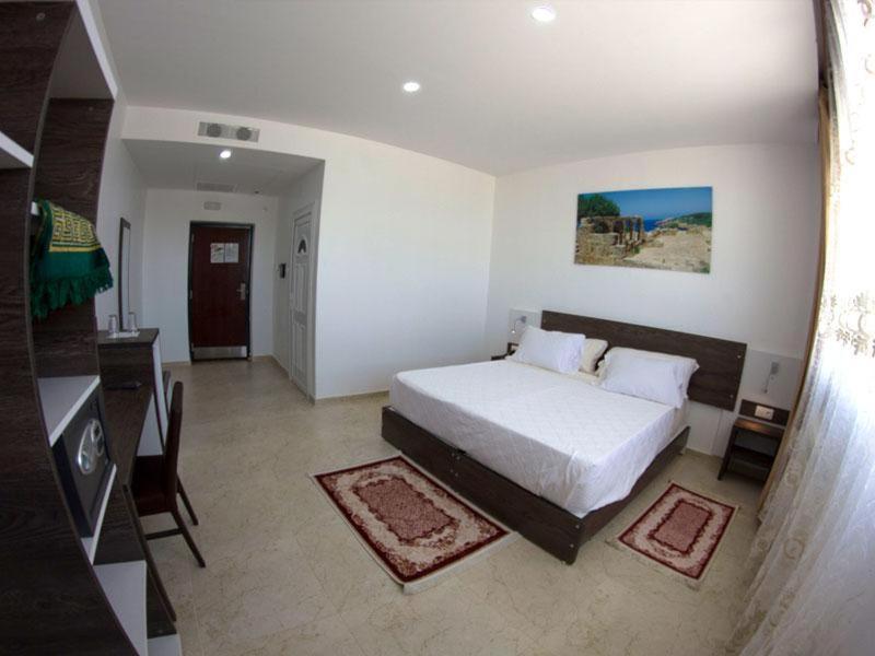 Trajan Hotel Timgad Buitenkant foto